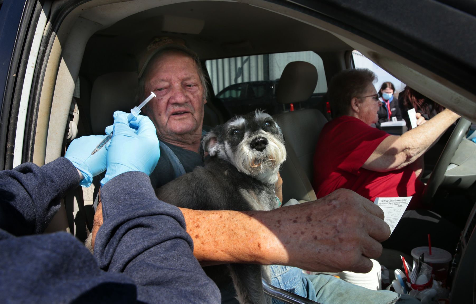 Rural Missouri mass vaccination clinic debuts Johnson & Johnson option